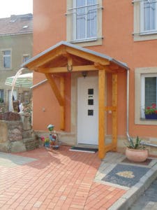 Vordach Satteldach